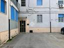 2-locali-a-brindisi