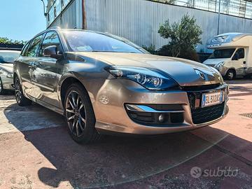 Laguna 2.0 dCi 150CV SporTour Nav 4Control SOLO 14