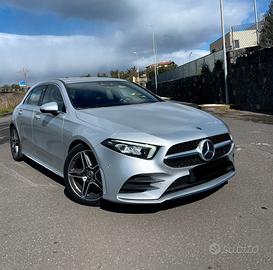 MERCEDES BENZ CLASSE A180 AMG PREMIUM