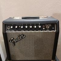 Amplificatore chitarra Fender  Frontman 15R