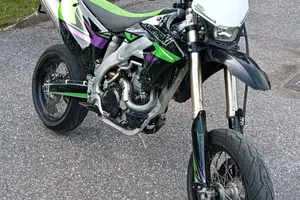 Kawasaki KX 450cc doppia omologazione