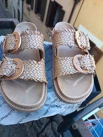 sandalo beige intrecciato Emanuelle Vee