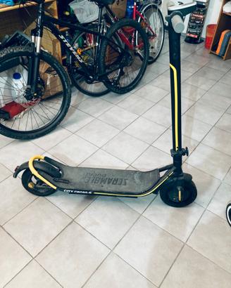 Monopattino Ducati Scrambler