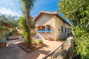 Villa bifamiliare in viale margherita di savoia