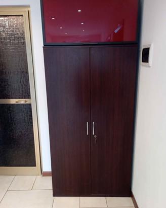 Armadietto/ dispensa