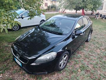 Volvo V40 D2 2.0 vea