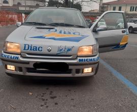 RENAULT Clio - 1995