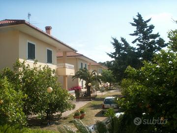 Villette a paestum vicino al mare