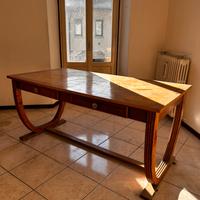 Tavolo in legno