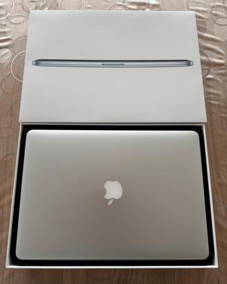 Apple Macbook Pro 15 - 16GB RAM - 512GB HD