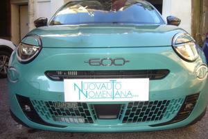 FIAT 600 Hybrid 110CV DCT6 MHEV La Prima NAVI e