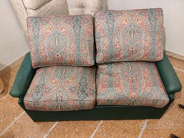 Divano Vintage – Cuscini in vera piuma