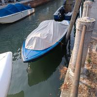 cacciapesca/cofano vetroresina