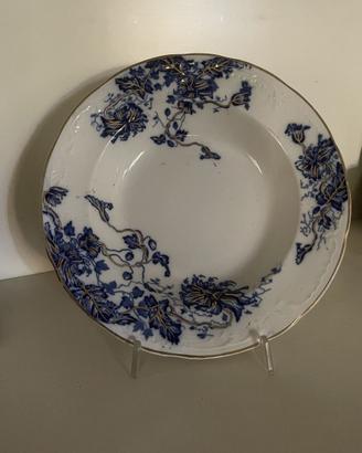 Piatto antico inglese flow blue Till & Sons "Poppy