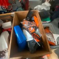 Plastiche usate per ktm 2008