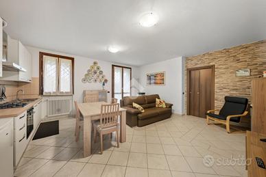 3 LOCALI A REGGIO NELL'EMILIA