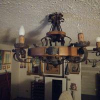 LAMPADARIO FERRO BATTUTO LEGNO COUNTRY