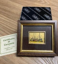 Piccolo quadro con pittura in foglia d'oro.