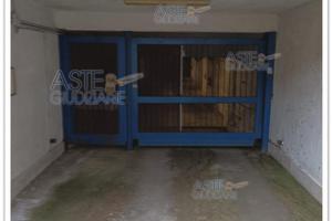 Box/Posto auto Pomezia [A4357350]
