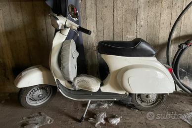 vespa 50 restaurata