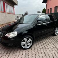 Volkswagen Polo 5p 1.4 Sportline 80cv. Molto Bella