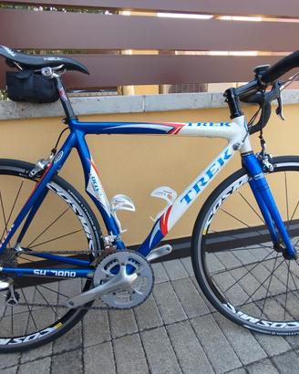 Bici da corsa TREK