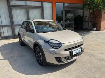 Fiat 600 Fait Hybrid 110 CV DCT MHEV La Prima II
