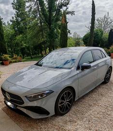 Mercedes-Benz Classe  AMG Line Alpine Grey Edition