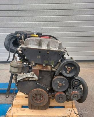 Motore Ford Escort RS 16 v. 2.0 benzina del 1995