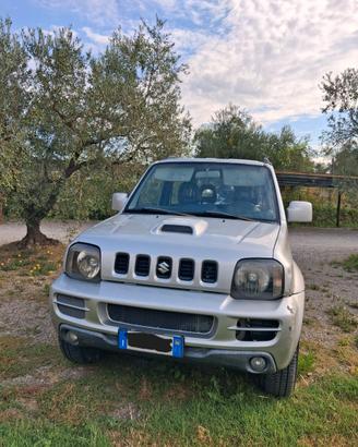 Jimny 1.5 DDiS cat 4WD JLX Più + Gancio di traino