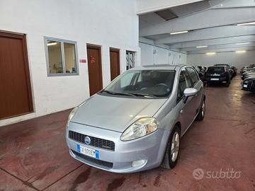 Fiat Grande Punto 1.3 MJT 90 CV 5 porte Emotion NE
