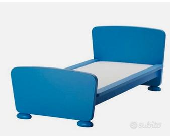 Lettino IKEA Mammut con comodino