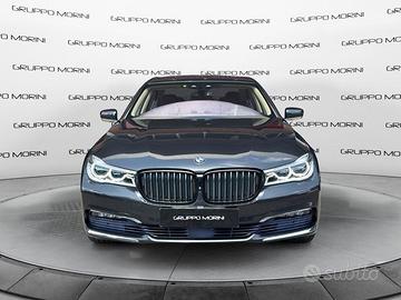 BMW Serie 7 740e Luxury autom.