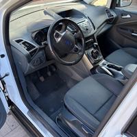 Ford Cmax 7 posti