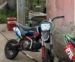 Moto cross