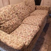 Coppia Divani in tessuto stile Classico