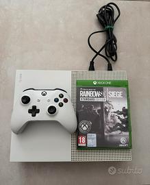 XBOX ONE S 1TB + PAD + RAINBOW SIX SIEGE + CAVI