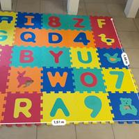 Tappeto puzzle morbido lettere e numeri
