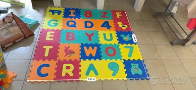 Tappeto puzzle morbido lettere e numeri
