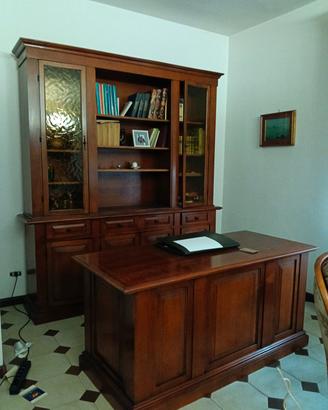 completo scrivania con libreria in legno 