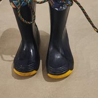 stivali in gomma n. 29