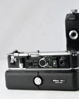 NIKON MD-2 CON MB-1 E DUE MS-1 MOTOR DRIVE WINDER