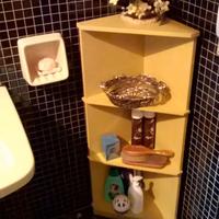 Piccolo mobile per angolo