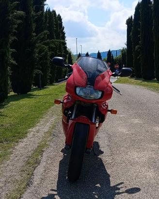 DUCATI 900 SS