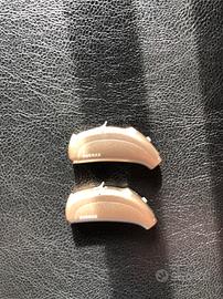 Apparecchi acustici pari al nuovo