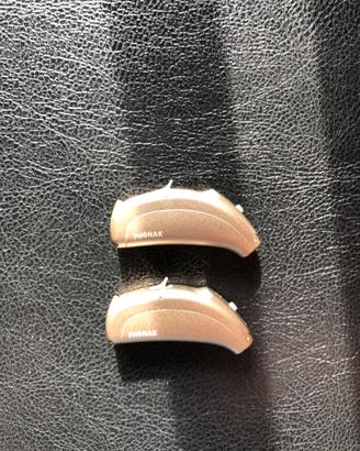 Apparecchi acustici pari al nuovo