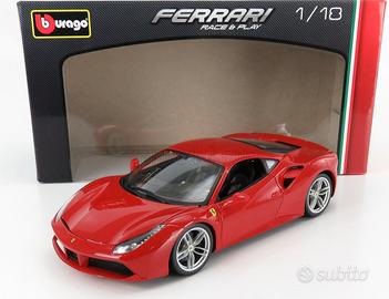 Modello Ferrari 1:18 nuova Burago 