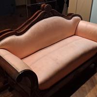 Divano vintage color albicocca — 190×60 cm