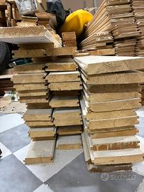 Tavole laccate per pavimenti