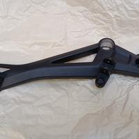 Supporto pedana Ducati Monster 696